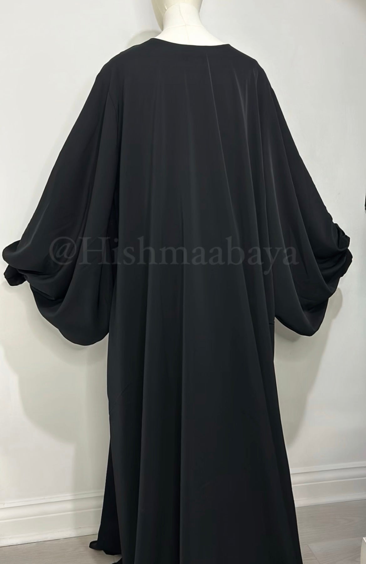 Luxury balloon sleeve abayas